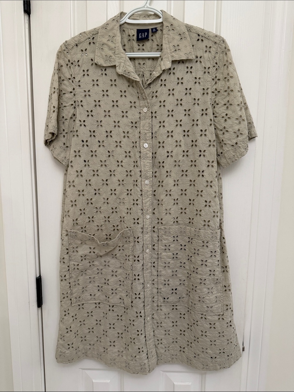 GAP Khaki Eyelet Button-Front Midi Dress